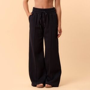 Blogilates | Women's Travel Trouser High-Rise Wide Leg Sweatpants